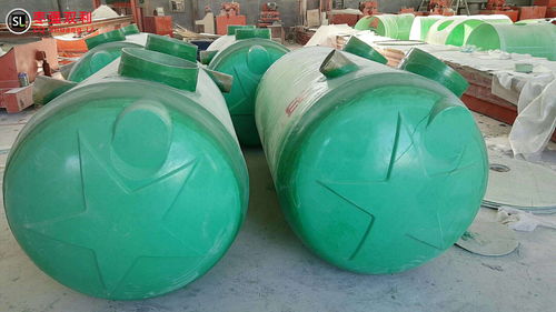 農(nóng)村改廁化糞池 廠(chǎng)家選擇、規(guī)格尺寸與玻璃鋼產(chǎn)品全解析